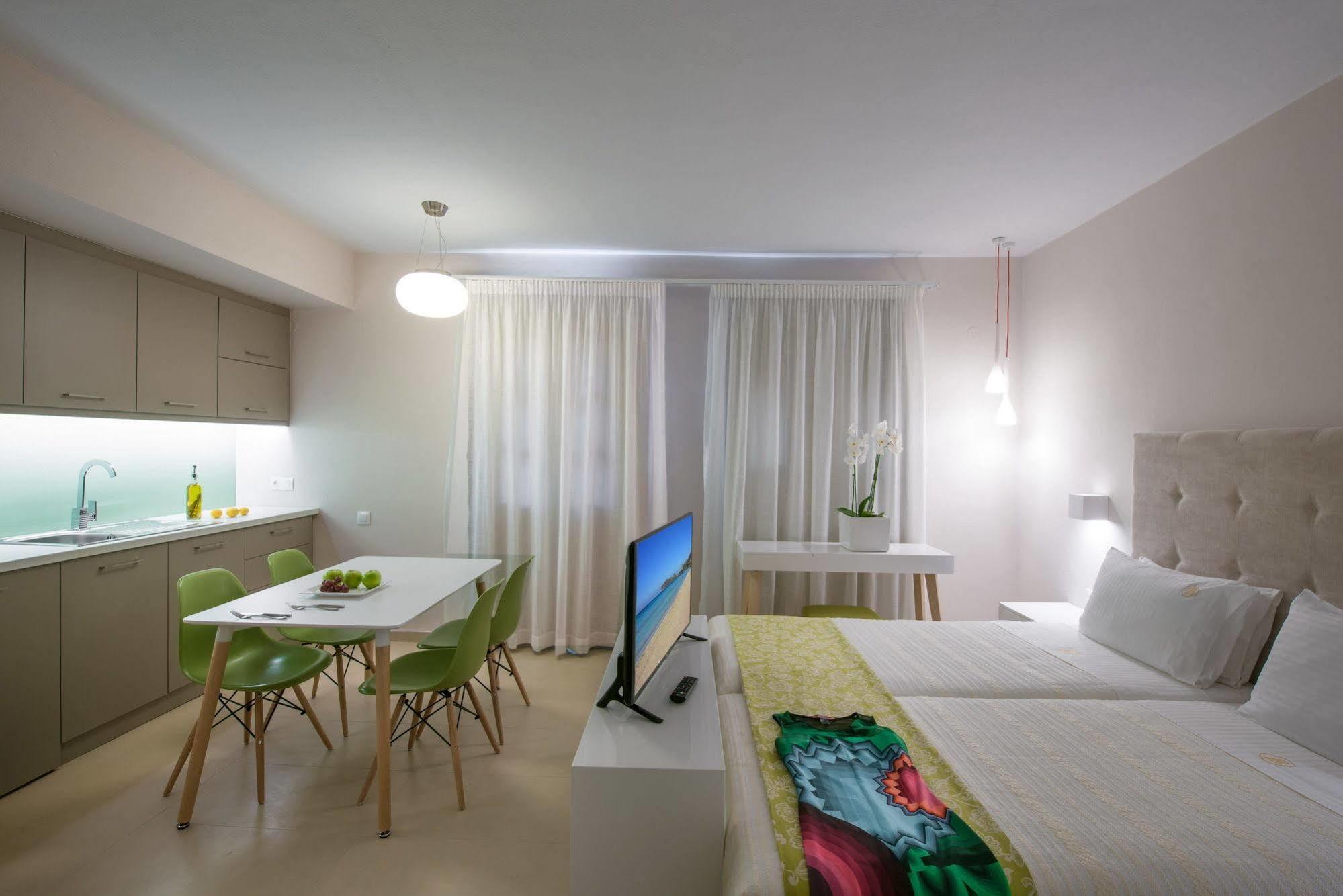 Petra Beach Hotel Hersonissos  Luaran gambar